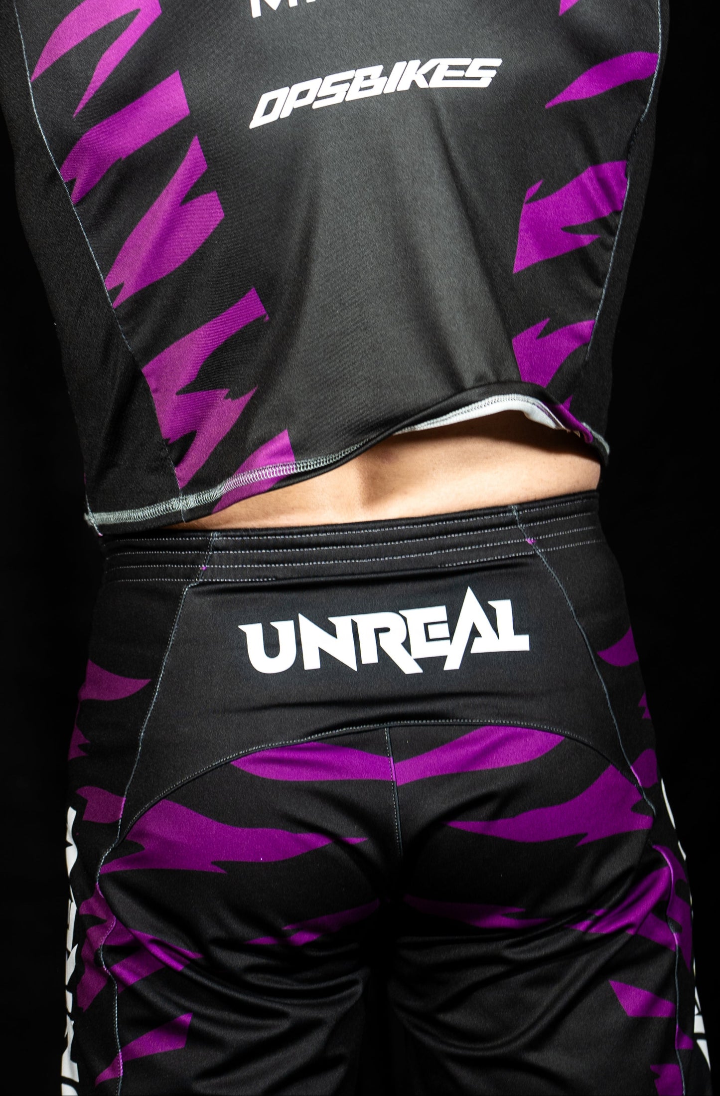 Tratge UNREAL 001 part inferior